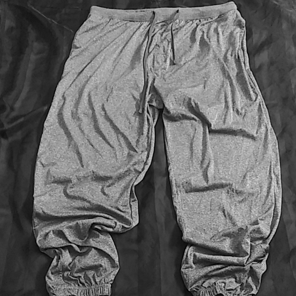SUPER CUTE JOGGERS!